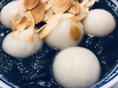 -广信牛奶甜品世家(台东店)