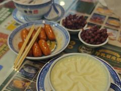 -广信牛奶甜品世家(台东店)