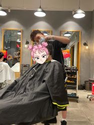 -时尚殿堂明星门店