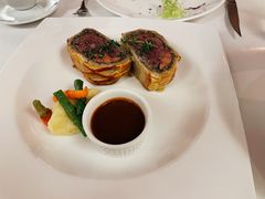 -塞纳河法国餐厅(意式风情街店)