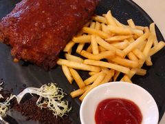 -港丽餐厅(高德置地店)