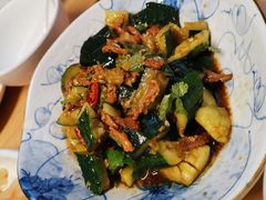 -关东小磨东北菜(上海长风大悦城店)