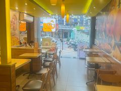 -尊宝比萨(华景新城店)