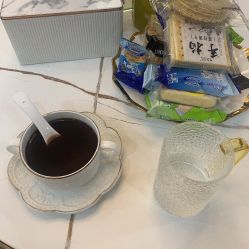 -Mamom club 慢会所(爱丁堡店)