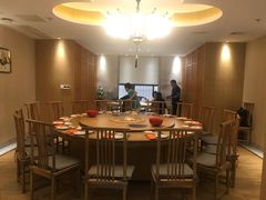 包厢-一亩鲜生(凤屿店)