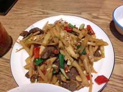 -牛八宝桂林米粉(八里庄店)