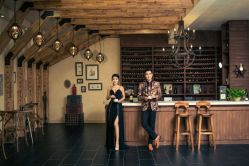 -巴黎婚纱摄影工作室