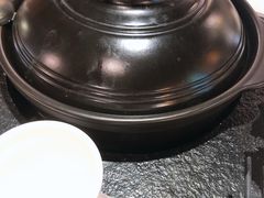 -洪氏嗨捞·广东猪肚鸡·椰子鸡火锅(西咸万象城店)