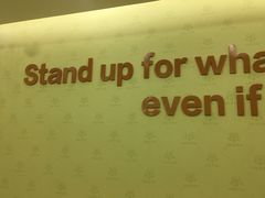 -LILY英语思维馆(玉泉路店)