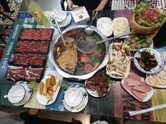 -刘少华贵州小黄牛·鲜牛肉火锅(总店)