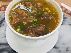牛腩面-黄枝记(议事亭前地店)