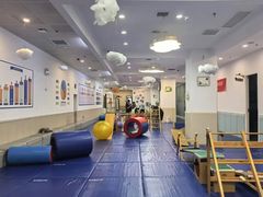 -澳洲袋鼠早教(金辉环球广场店)