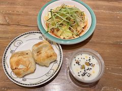 -清真·玛丽亚新疆菜主题餐厅(浙江中路店)