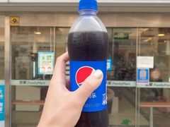 -全家便利店(宜山路站店)