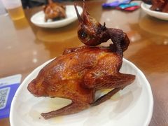 石岐红烧乳鸽-煲煲掂风味煲仔饭餐厅(西区店)