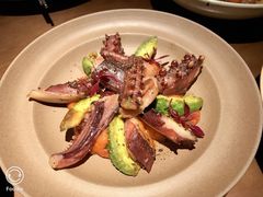 炙烤牛油果章鱼腿-YUAN·䬧