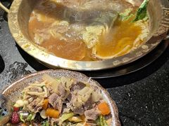 -顶顶汤火牛排火锅·经典铜锅涮肉