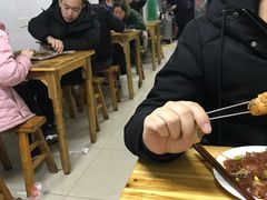 -何记酿皮店(西流湾店)