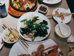 -小船渔村•大连菜•大连焖鱼(黄河路店)