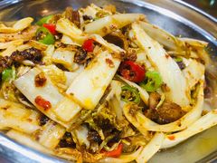 干锅娃娃菜-那家老院子东北菜·饺子·小鸡炖蘑菇(艳华街店)