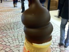 -DQ·蛋糕·冰淇淋(新玛特分店)