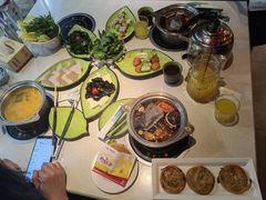 -一叶一世界·素食餐厅(锦华万达店)