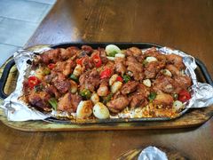 东镇老味道烤鸡块-老东镇啤酒屋海鲜加工·蒸汽海鲜·海鲜烧烤(台东店)