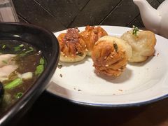 -舒蔡记生煎菜饭(云南中路店)