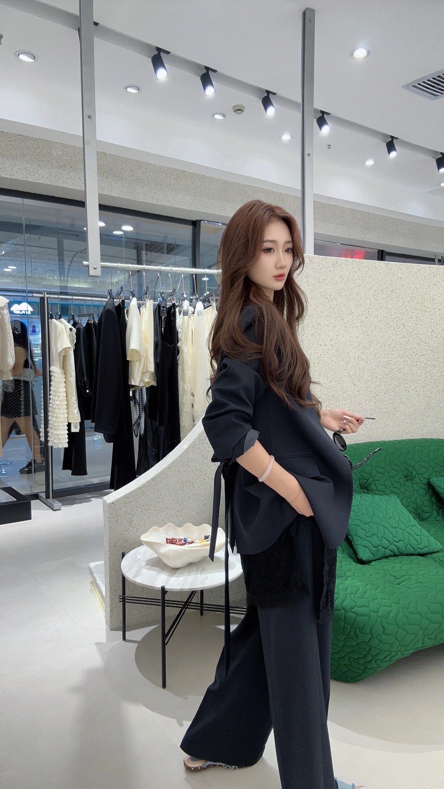 藏蓝色西服套装