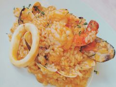 -港丽餐厅(高德置地店)