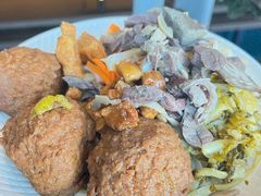 -唐拉雅秀酒店-西锦汇空中BBQ·思创餐厅