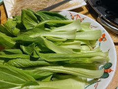 -茸梅路右拐龙虾-农家菜(松江店)