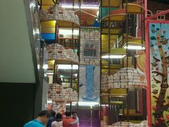 -蒙特利亲子乐园