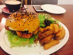 水牛城辣鸡肉堡-UPPER KITCHEN(延安路店)