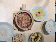 -老乡鸡(上海白玉兰广场店)