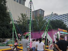 -万达广场(龙湖店)