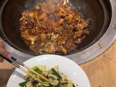 -咱屯子铁锅炖直营店(保利店)