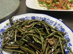 野芦蒿炒臭干-广迎居老正兴菜馆