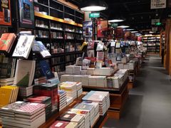-SISYPHE BOOKS西西弗书店(龙湖滨江天街店)