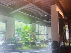 -J Create城市露营咖啡·简餐·宠物(上海动物园店)