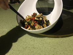 -铜锣湾·有麝自然香(重庆新天地店)