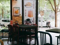 -左记港食(融科天城店)