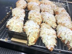 流奶黄金羊角-麦田工坊(月湖店)