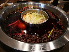 -憨石匠鲜菜土火锅(昆都店)