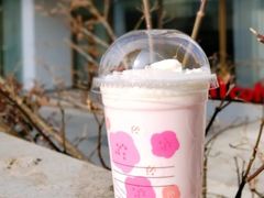 樱花小铁-瑞幸咖啡(孝感万达广场店)