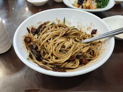 -贵宾庄炸酱面·韩式料理(高区店)