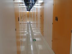 -安东易迷你自助仓储寄存仓库(草桥店)
