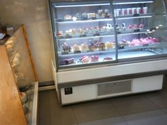 面包甜点陈列柜-金凤成祥(西罗园店)