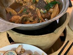 -芳村榕树头叹佬鸡煲(体育西店)