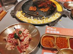-轻烧烤肉(光谷步行街店)